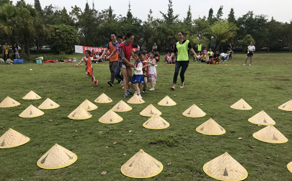 拓展训练项目水果连连看