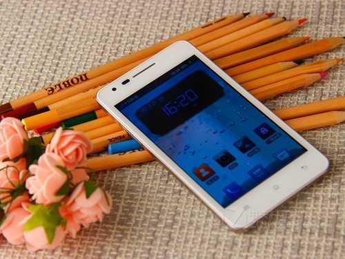 OPPO双核超薄手机X907报价1760元