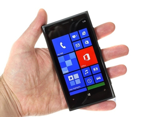 诺基亚旗舰拍照手机920行货报价2999元