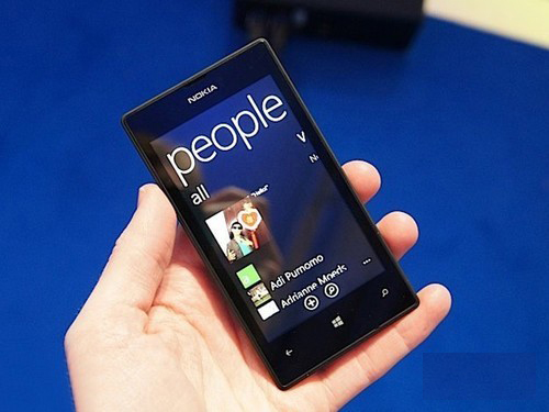 WP性价比智能手机诺基亚520仅售1100元