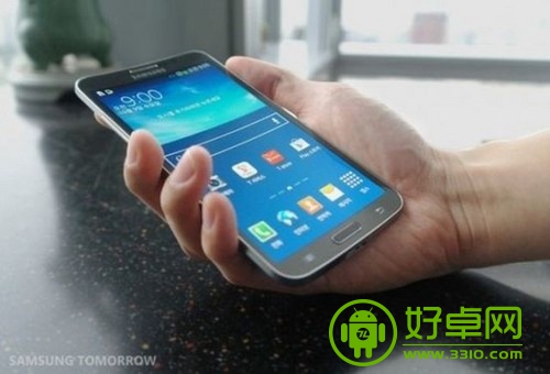 曲面屏幕三星GALAXY Round发布 售价1000美元