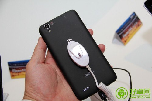 中兴与NBA中国达成战略合作 正式发布Grand Memo 5S